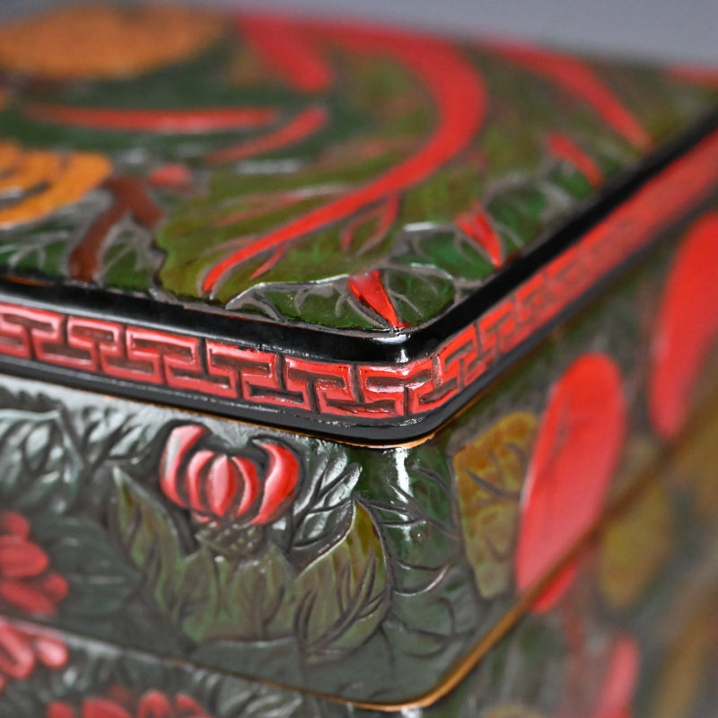 Sanuki-bori Jubako Lacquer Stacking Box by Kenjo