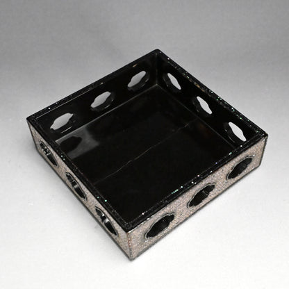 Edo p. Japanese Lacquer Box, with Mother of Pearl Inlay