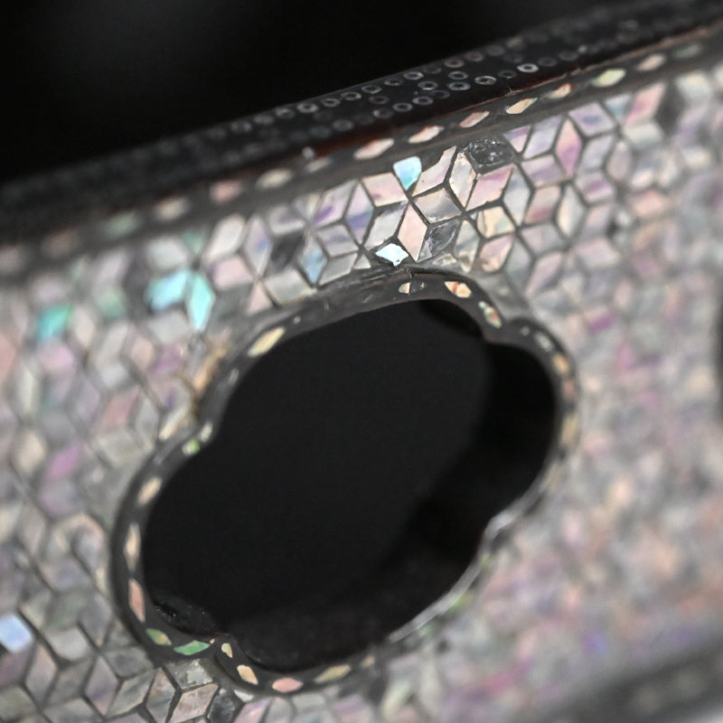 Edo p. Japanese Lacquer Box, with Mother of Pearl Inlay
