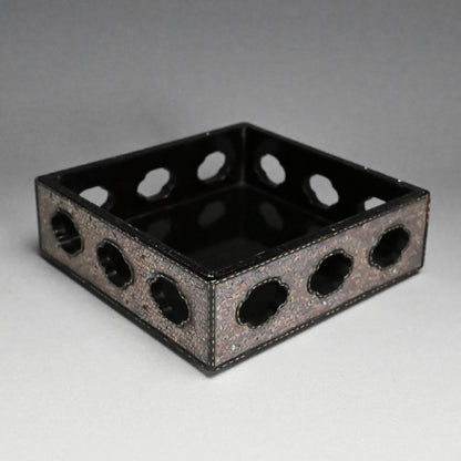 Edo p. Japanese Lacquer Box, with Mother of Pearl Inlay