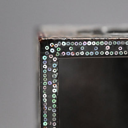 Edo p. Japanese Lacquer Box, with Mother of Pearl Inlay