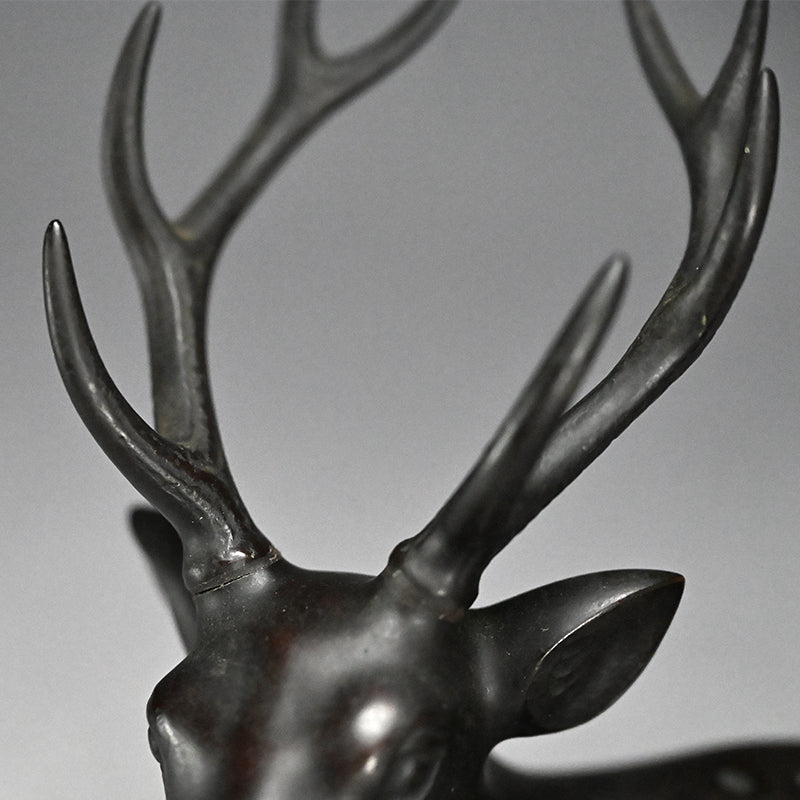 Japanese Deer Okimono Bronze Sculpture ー初代 中島 保美 "鋳銅鹿置物"