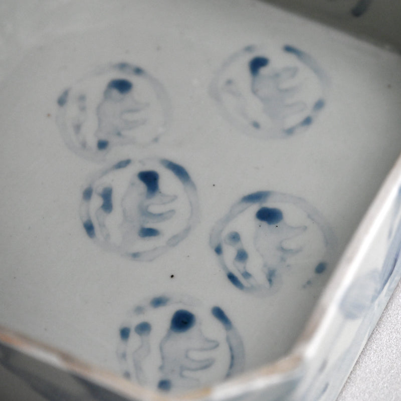 Porcelain Stacking Box Set Decorated ー藤井 達吉 "染付竹文 重箱"