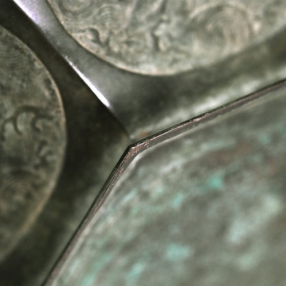 Edo p. Flaring Bronze Vase with Tiger Handles ー越後 守 "虎耳付古銅花生"