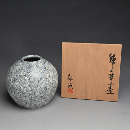 Neriage Tsubo by LNT ー松井 康成 “練上華文壷”