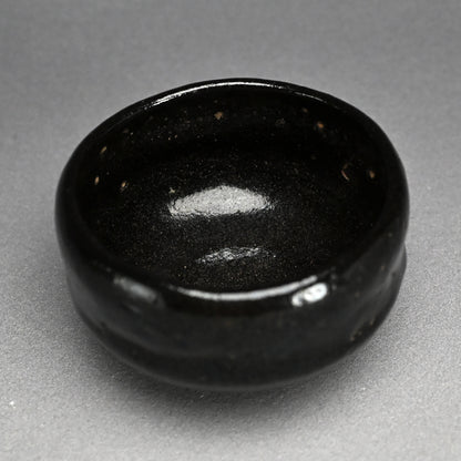 Antique “Ichinyu-Black” Raku Chawan Tea Bowl