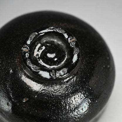 Antique “Ichinyu-Black” Raku Chawan Tea Bowl