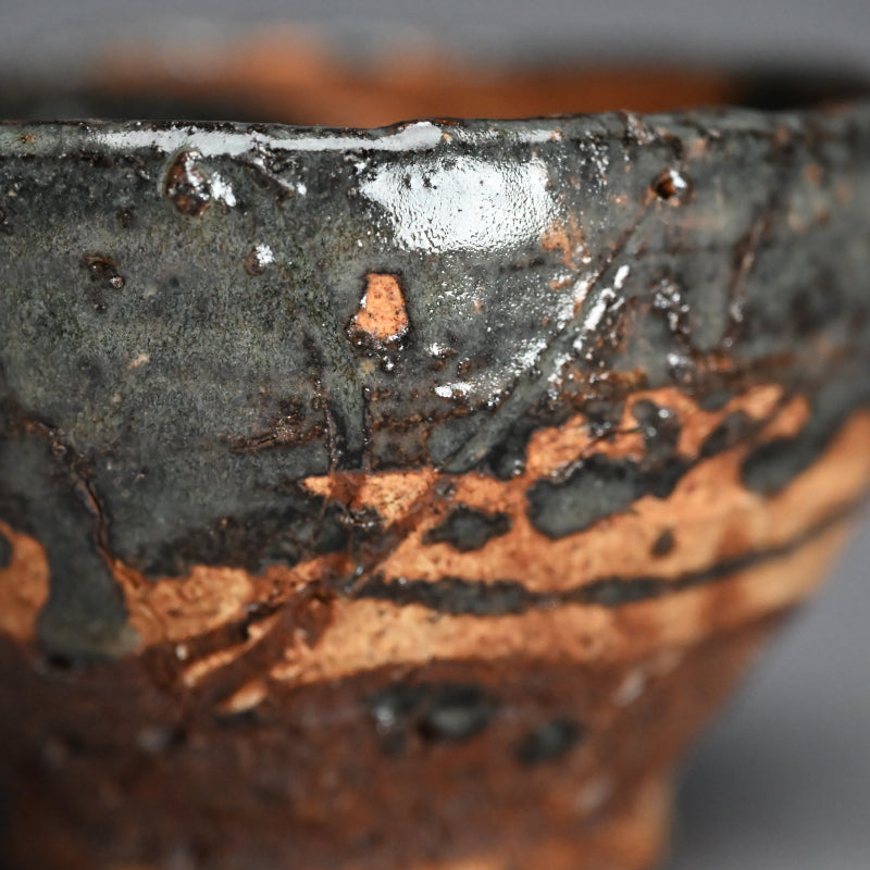Chawan Tea Bowl by Legendary ー鯉江 良二 “しだら手茶盌”