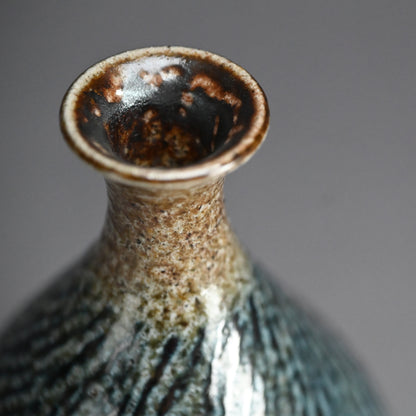 Salt Glazed Tokkuri by LNT ー島岡 達三 “塩釉徳利”