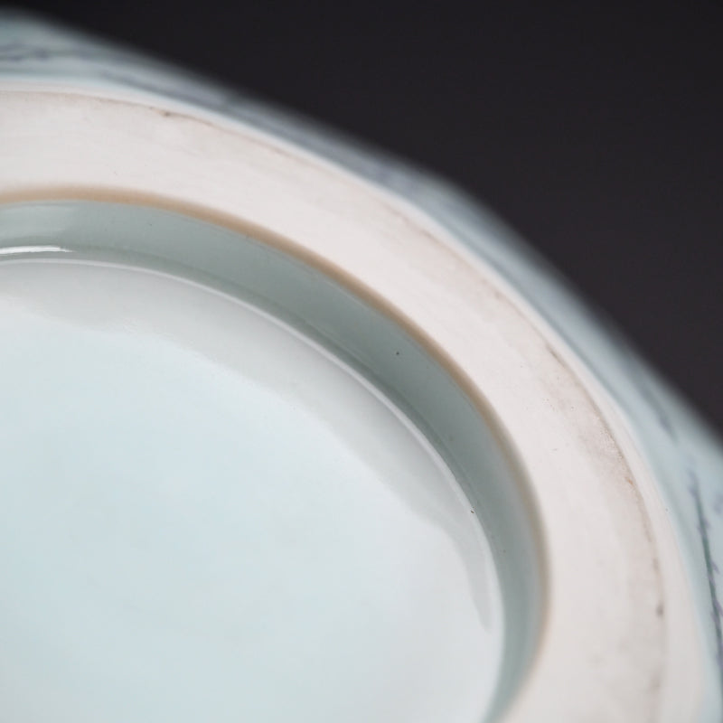 Exquisite Celadon Vase ー室町 勝廣 "青白磁 早春 象嵌壷"
