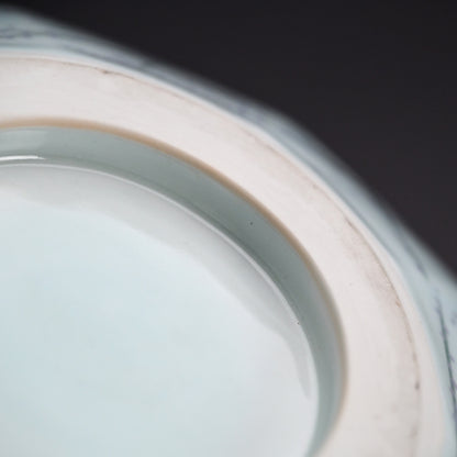 Exquisite Celadon Vase ー室町 勝廣 "青白磁 早春 象嵌壷"