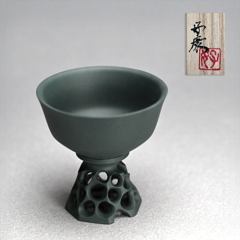 Black Bajyohai Sake Cup ー加藤 好康 “透文 馬上杯”