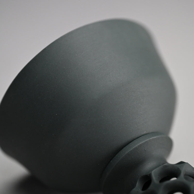 Black Bajyohai Sake Cup ー加藤 好康 “透文 馬上杯”