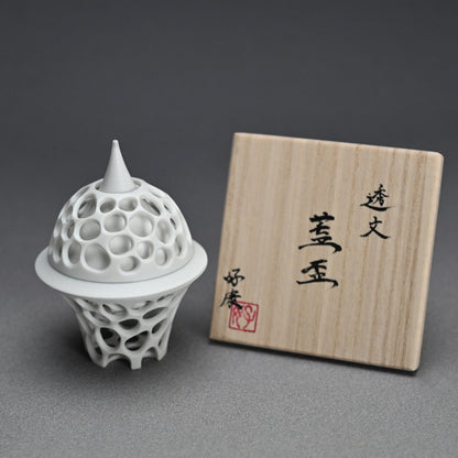 Futahai Sake Cup ー加藤 好康 “透文 蓋盃”