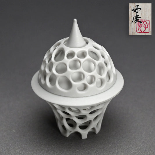 Futahai Sake Cup ー加藤 好康 “透文 蓋盃”
