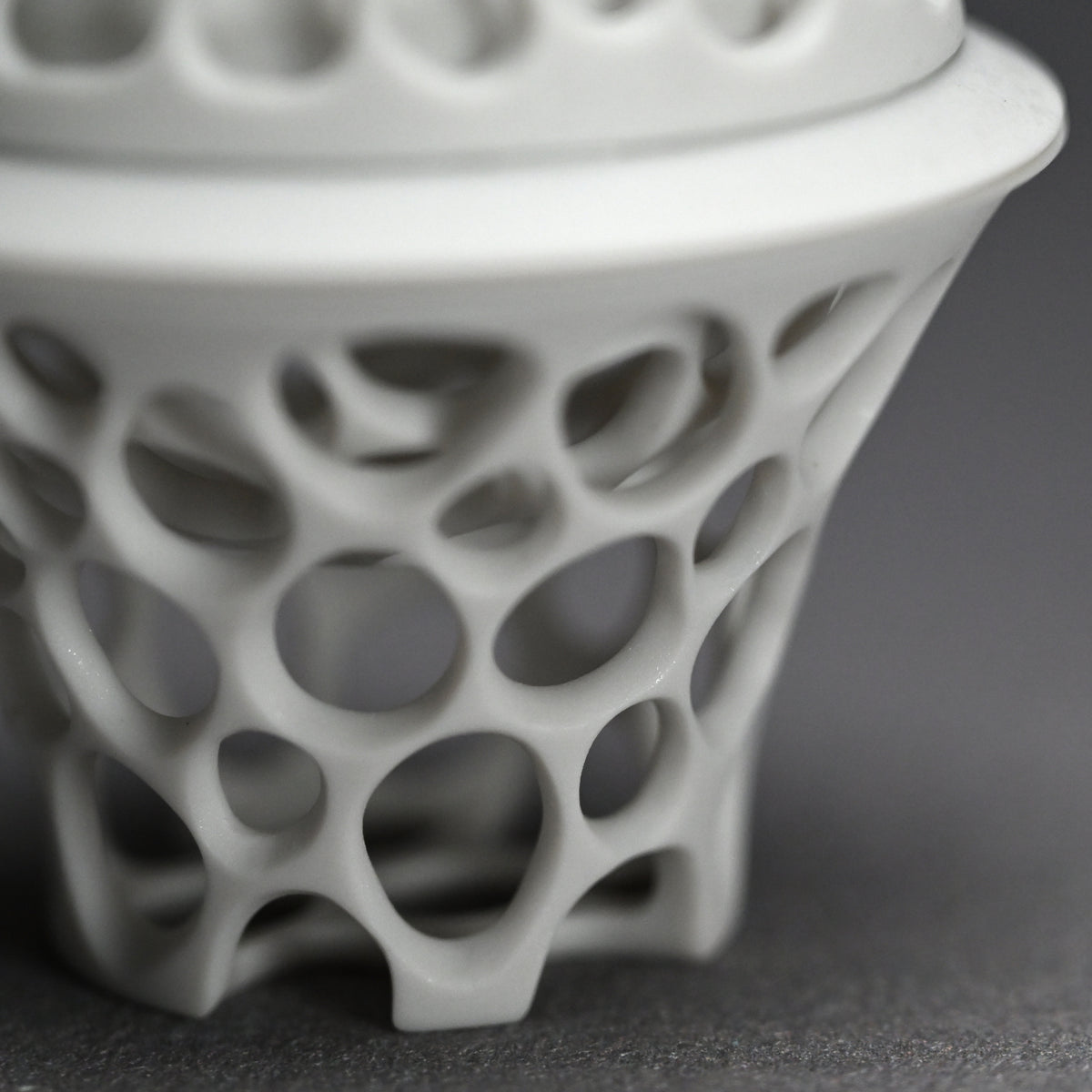 Futahai Sake Cup ー加藤 好康 “透文 蓋盃”