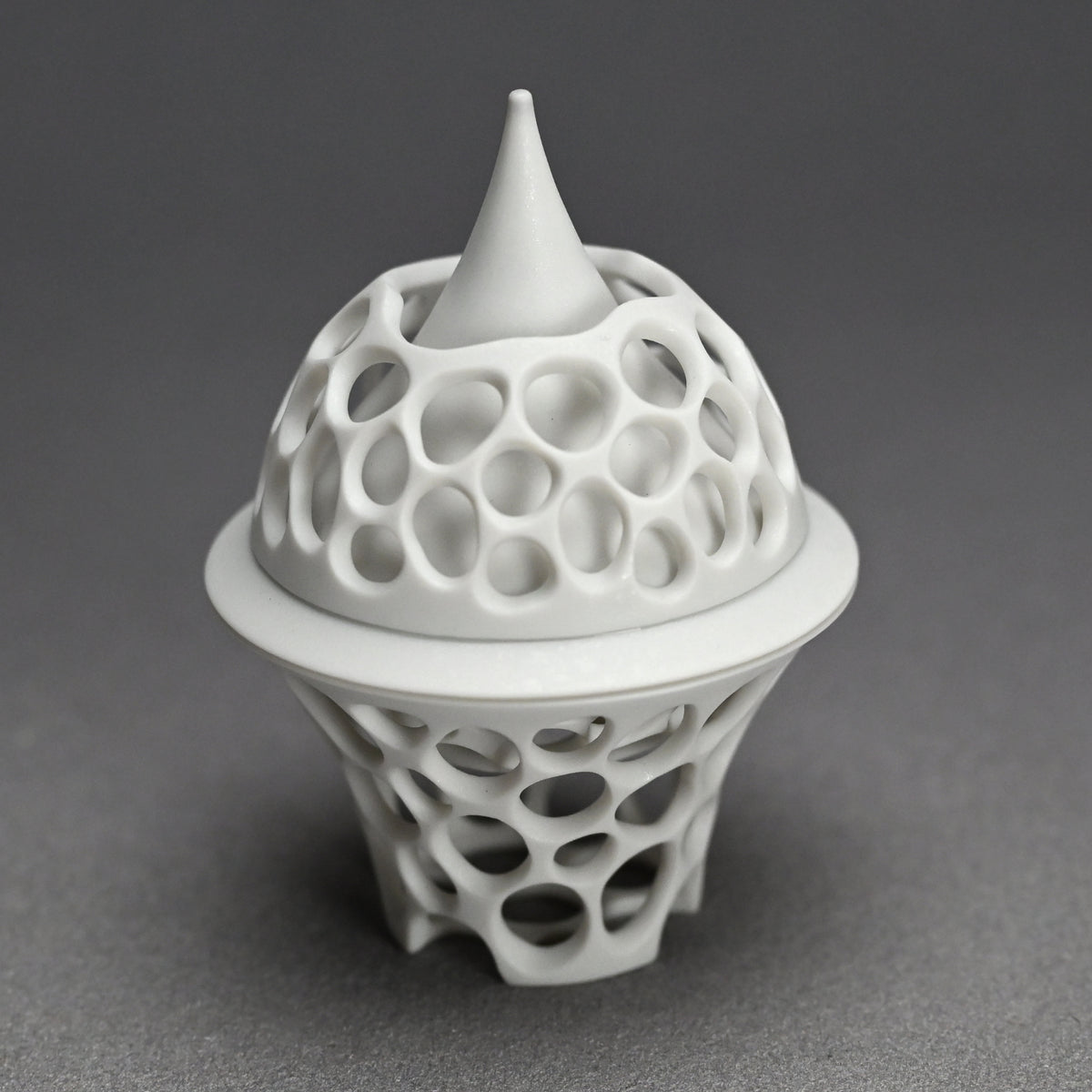 Futahai Sake Cup ー加藤 好康 “透文 蓋盃”