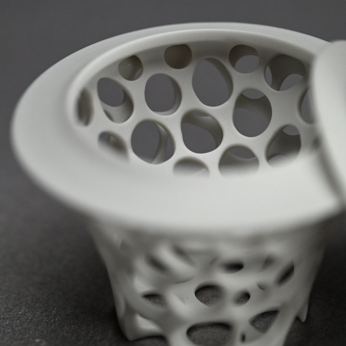 Futahai Sake Cup ー加藤 好康 “透文 蓋盃”
