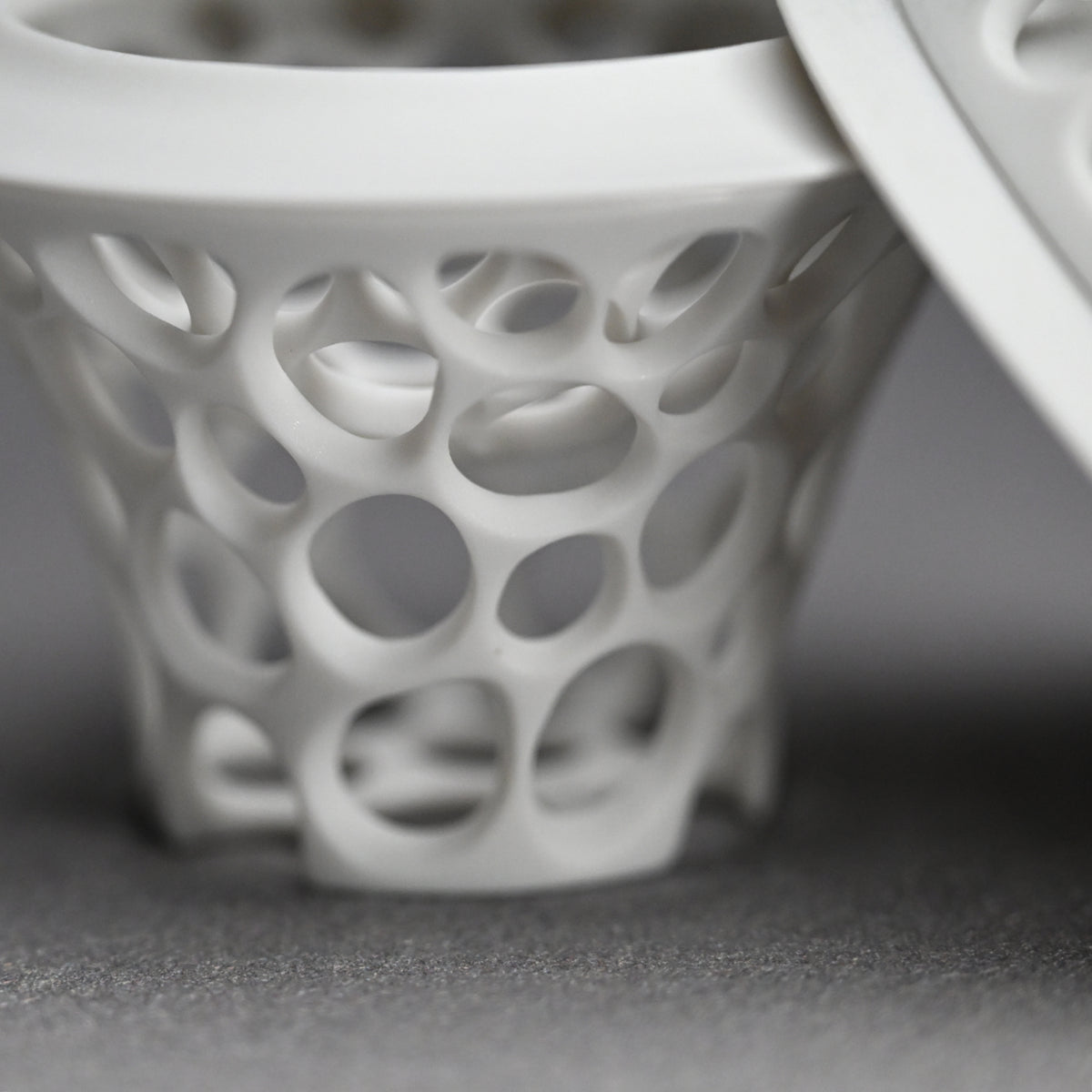 Futahai Sake Cup ー加藤 好康 “透文 蓋盃”