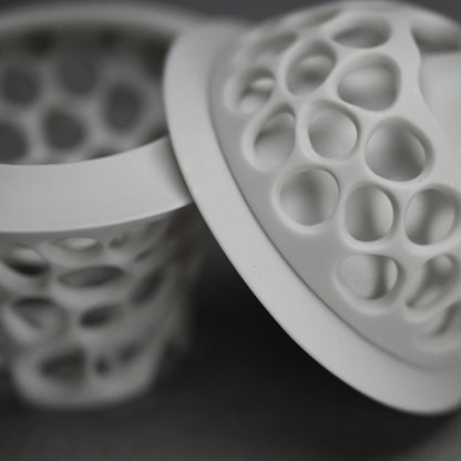 Futahai Sake Cup ー加藤 好康 “透文 蓋盃”