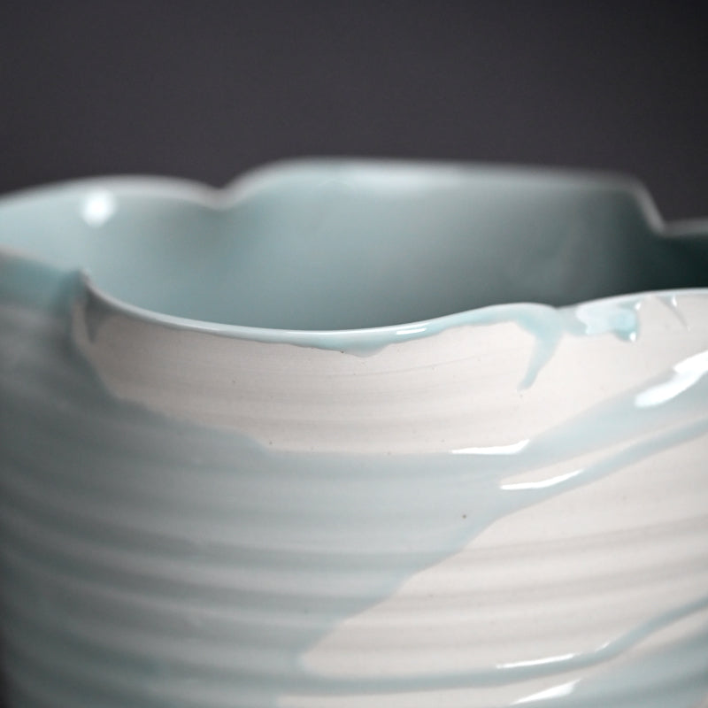 Wine Cooler by Female Potter ー四代 徳田八十吉 “九谷 ワインクーラー”
