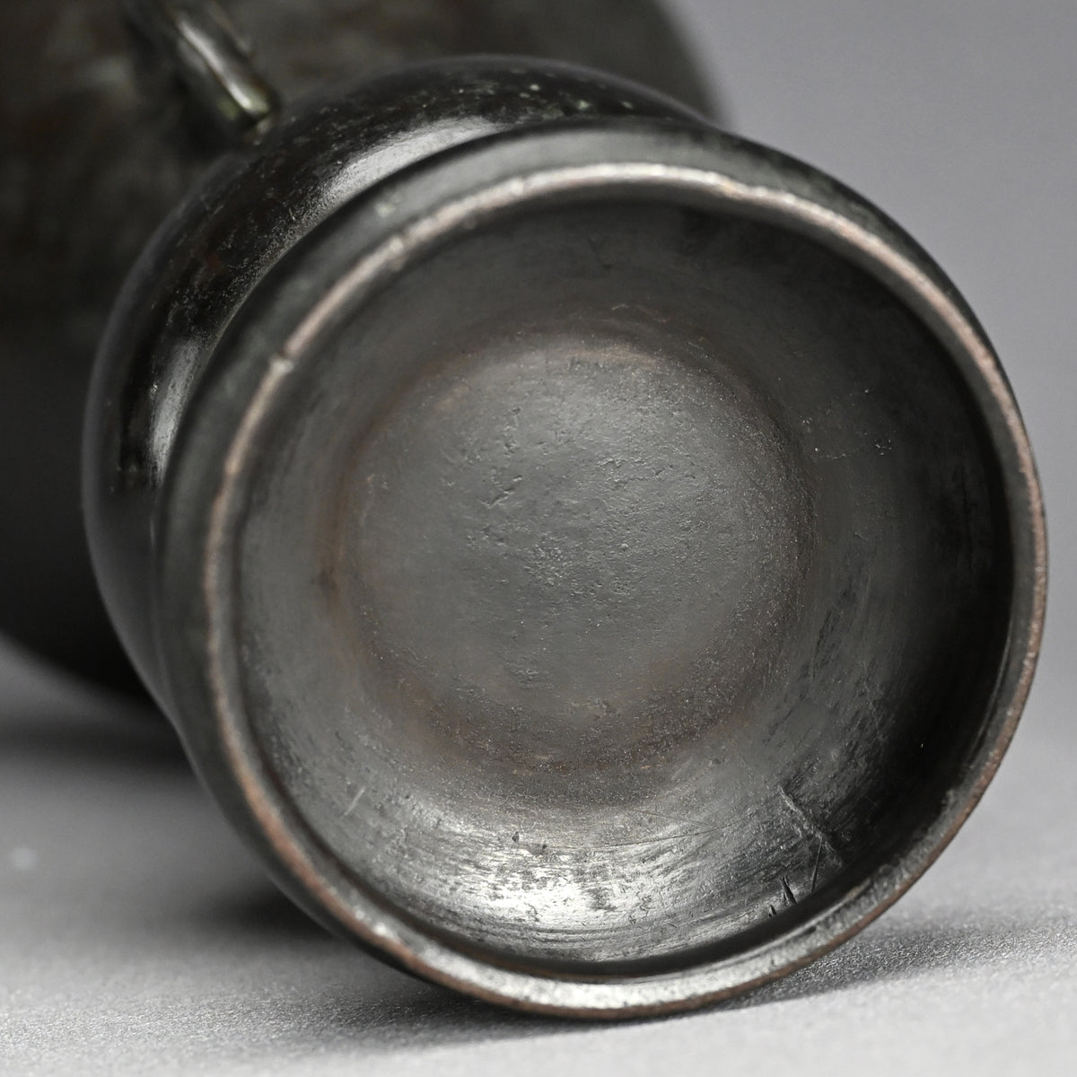 Zen Buddhist Temole Bronze Offering Vase, 1715