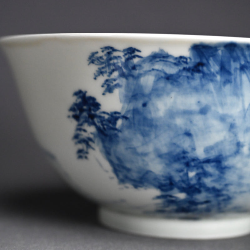 Porcelain Bowl by Shunkyo & Rokubei V ー山本 春挙, 五代 清水 六兵衛 “蓬莱山 菓子鉢”