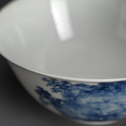 Porcelain Bowl by Shunkyo & Rokubei V ー山本 春挙, 五代 清水 六兵衛 “蓬莱山 菓子鉢”