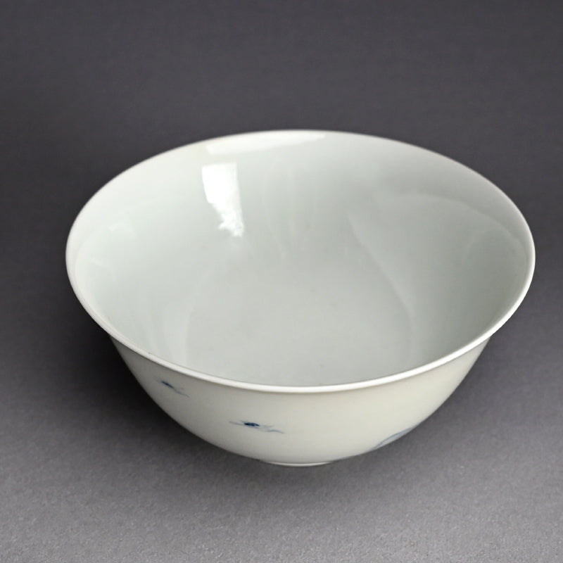 Porcelain Bowl by Shunkyo & Rokubei V ー山本 春挙, 五代 清水 六兵衛 “蓬莱山 菓子鉢”