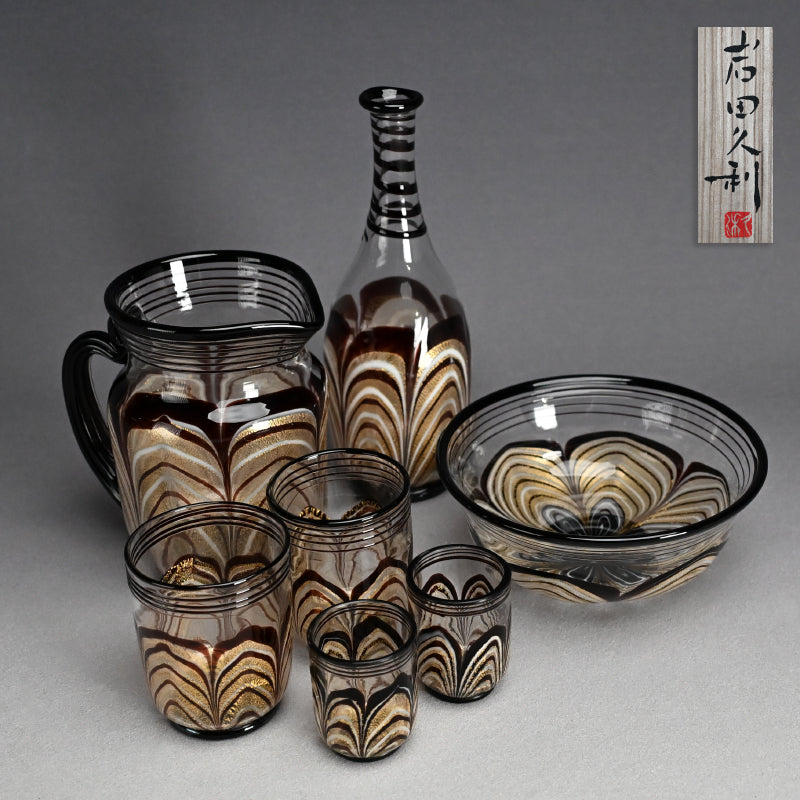 Boxed Glass Drinking Set ー岩田 久利 “硝子五種七ツ組揃 かげろう”