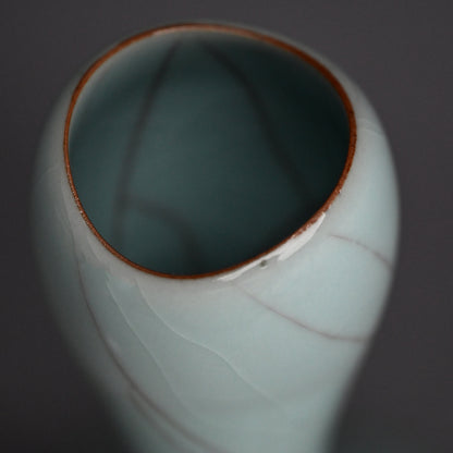 Modernist Celadon Vase ー浦口 雅行 “青瓷花生”