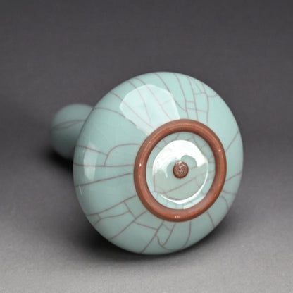 Modernist Celadon Vase ー浦口 雅行 “青瓷花生”