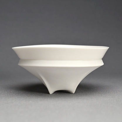 Exquisite Porcelain Bowl ー加藤 好康 “遊高台 鉢”