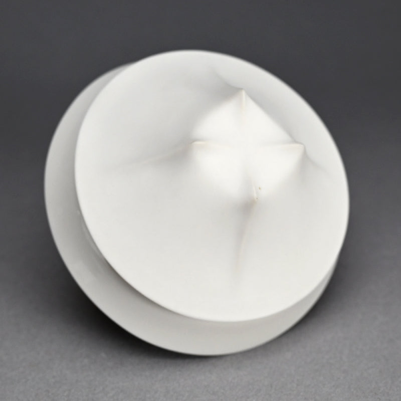 Exquisite Porcelain Bowl ー加藤 好康 “遊高台 鉢”