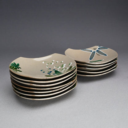 Unique Boxed Set 12 Meiji period Mukozuke Plates ー永楽 善五郎 "掛繪 十二ヶ月 向付"
