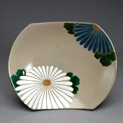 Unique Boxed Set 12 Meiji period Mukozuke Plates ー永楽 善五郎 "掛繪 十二ヶ月 向付"
