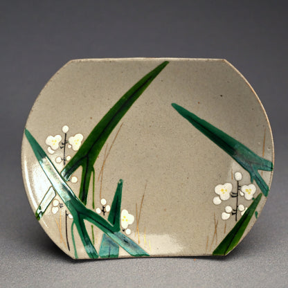 Unique Boxed Set 12 Meiji period Mukozuke Plates ー永楽 善五郎 "掛繪 十二ヶ月 向付"