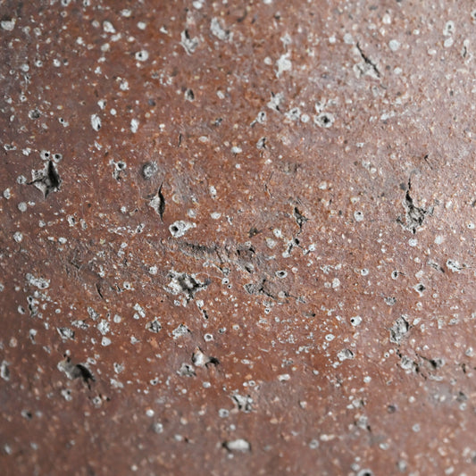 Muromachi to Momoyama period Shigaraki Tsubo