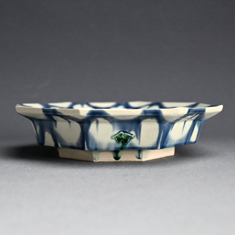 Octagonal Porcelain Dish by LNT ー加藤 卓男 “藍彩貼花文八角鉢”