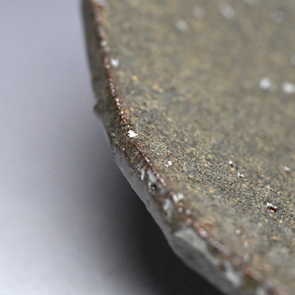 Metal-glazed Earthen Plate ー八木 一夫 “鉄釉 皿”
