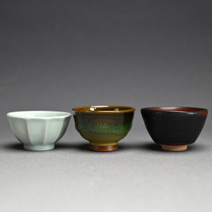 Guinomi Set: Morino, Yanagihara, and Miyanaga ー“参盃”, 森野 泰明 “黒銹” / 柳原 睦夫 “彩釉” / 宮永 理吉 “影青”