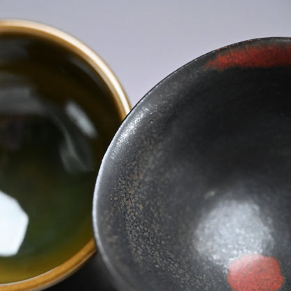 Guinomi Set: Morino, Yanagihara, and Miyanaga ー“参盃”, 森野 泰明 “黒銹” / 柳原 睦夫 “彩釉” / 宮永 理吉 “影青”
