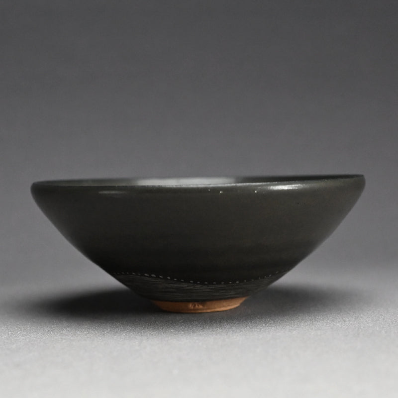 Silver Glazed Chawan Tea Bowl ー森野 泰明 “白銀彩 茶碗”