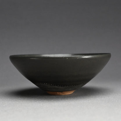 Silver Glazed Chawan Tea Bowl ー森野 泰明 “白銀彩 茶碗”