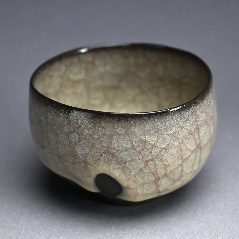 Breathtaking Chawan Tea Bowl ー若尾 経 “米色青瓷茶盌”