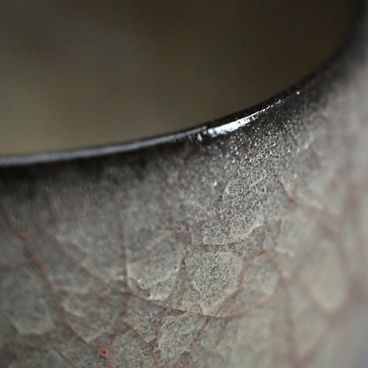 Breathtaking Chawan Tea Bowl ー若尾 経 “米色青瓷茶盌”