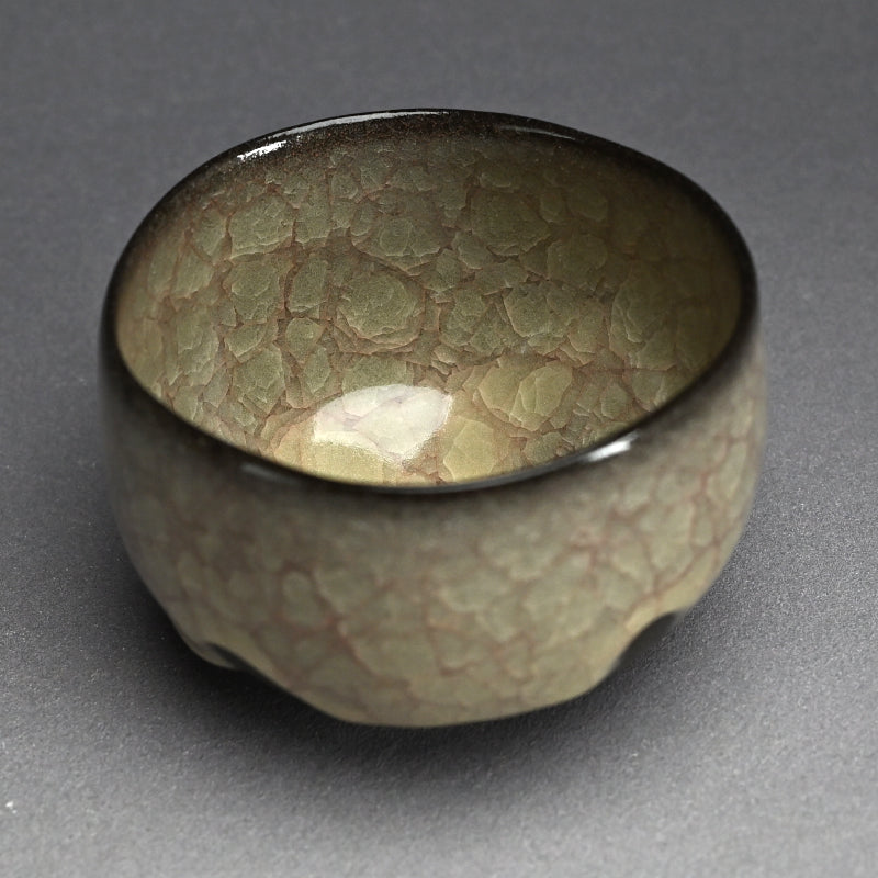 Breathtaking Chawan Tea Bowl ー若尾 経 “米色青瓷茶盌”