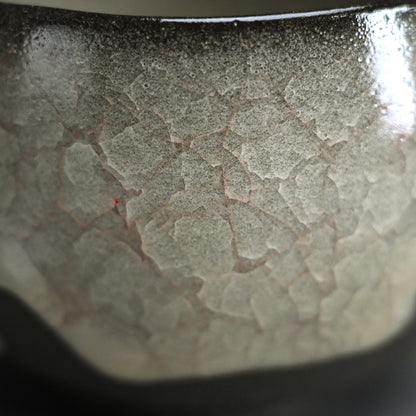 Breathtaking Chawan Tea Bowl ー若尾 経 “米色青瓷茶盌”