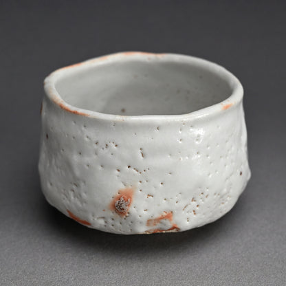 Snow White Shino Chawan Tea Bowl ー堀 一郎 “志野 茶盌”