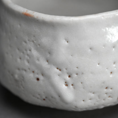Snow White Shino Chawan Tea Bowl ー堀 一郎 “志野 茶盌”